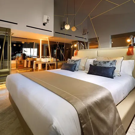 Ushuaia Ibiza - Adults Only - Club Entrance Included 酒店