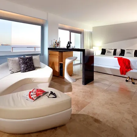 Ushuaia Ibiza - Adults Only - Club Entrance Included 普拉亚登博萨