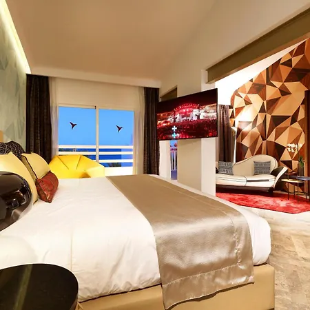 Ushuaia Ibiza - Adults Only - Club Entrance Included 酒店 5*