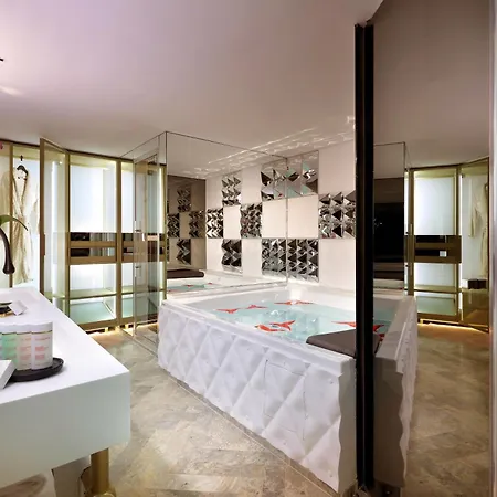 酒店 Ushuaia Ibiza - Adults Only - Club Entrance Included 普拉亚登博萨